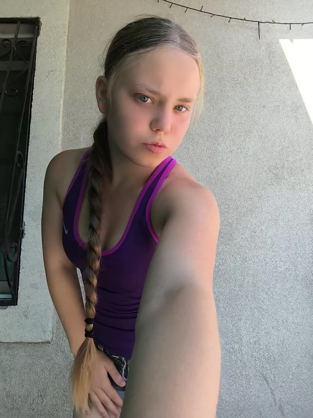 @𝑨𝒏𝒂