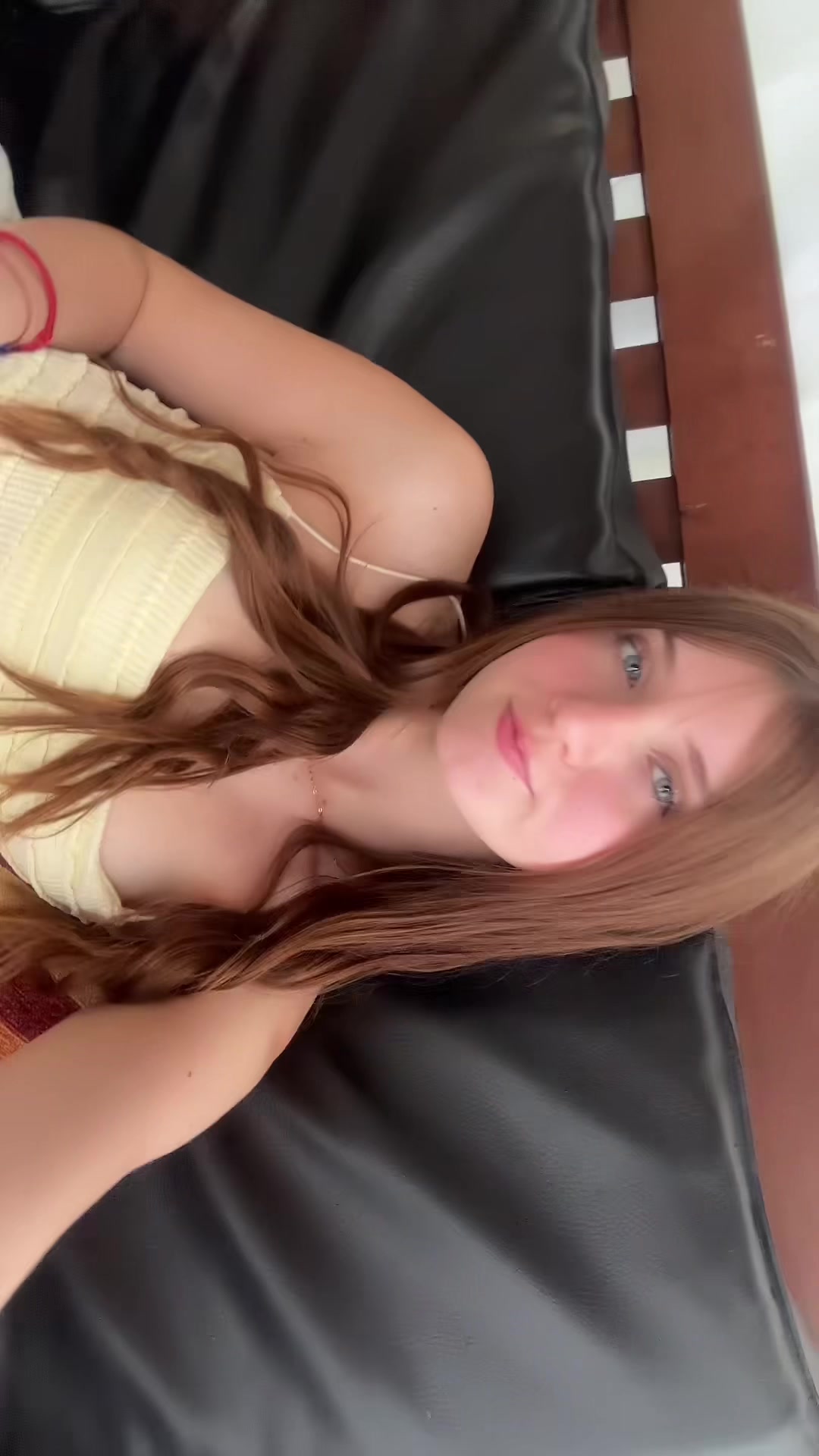 @v4lentinaaaaa._