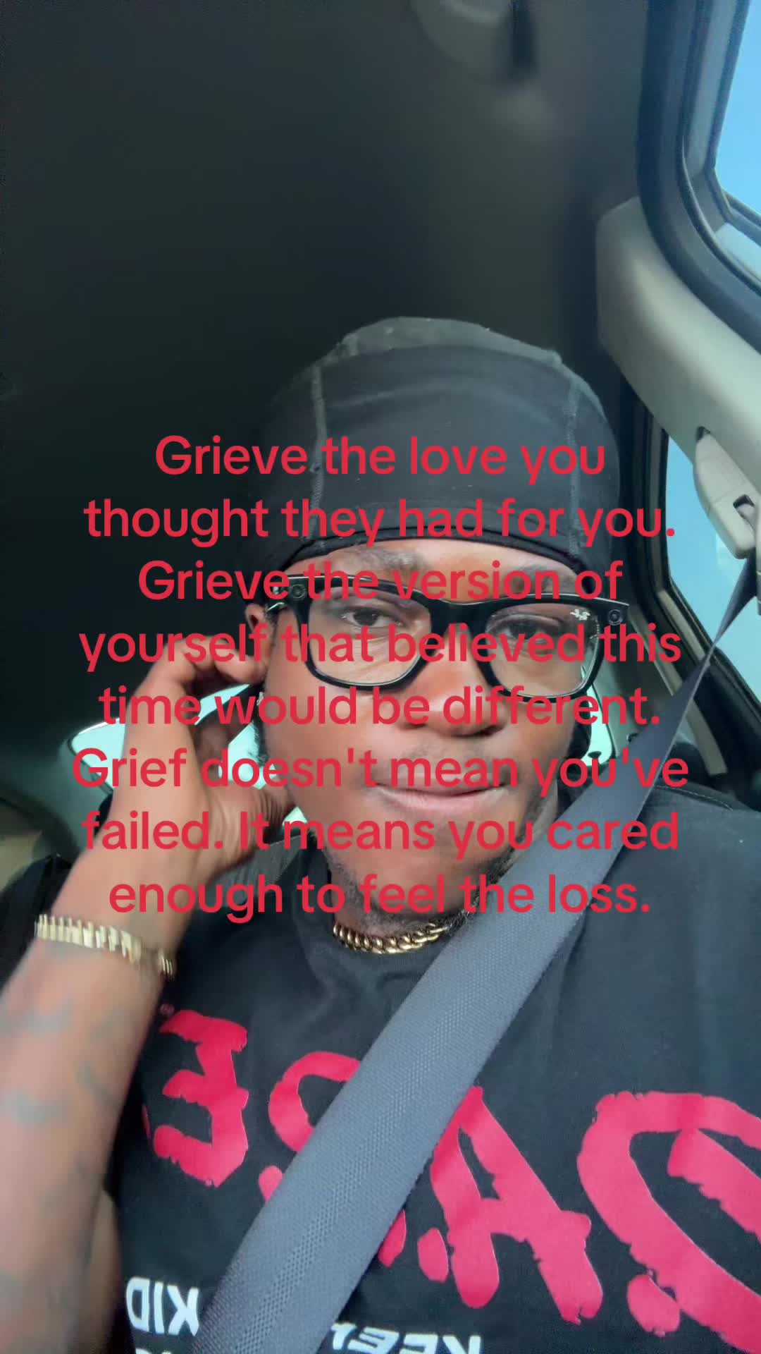 @😶