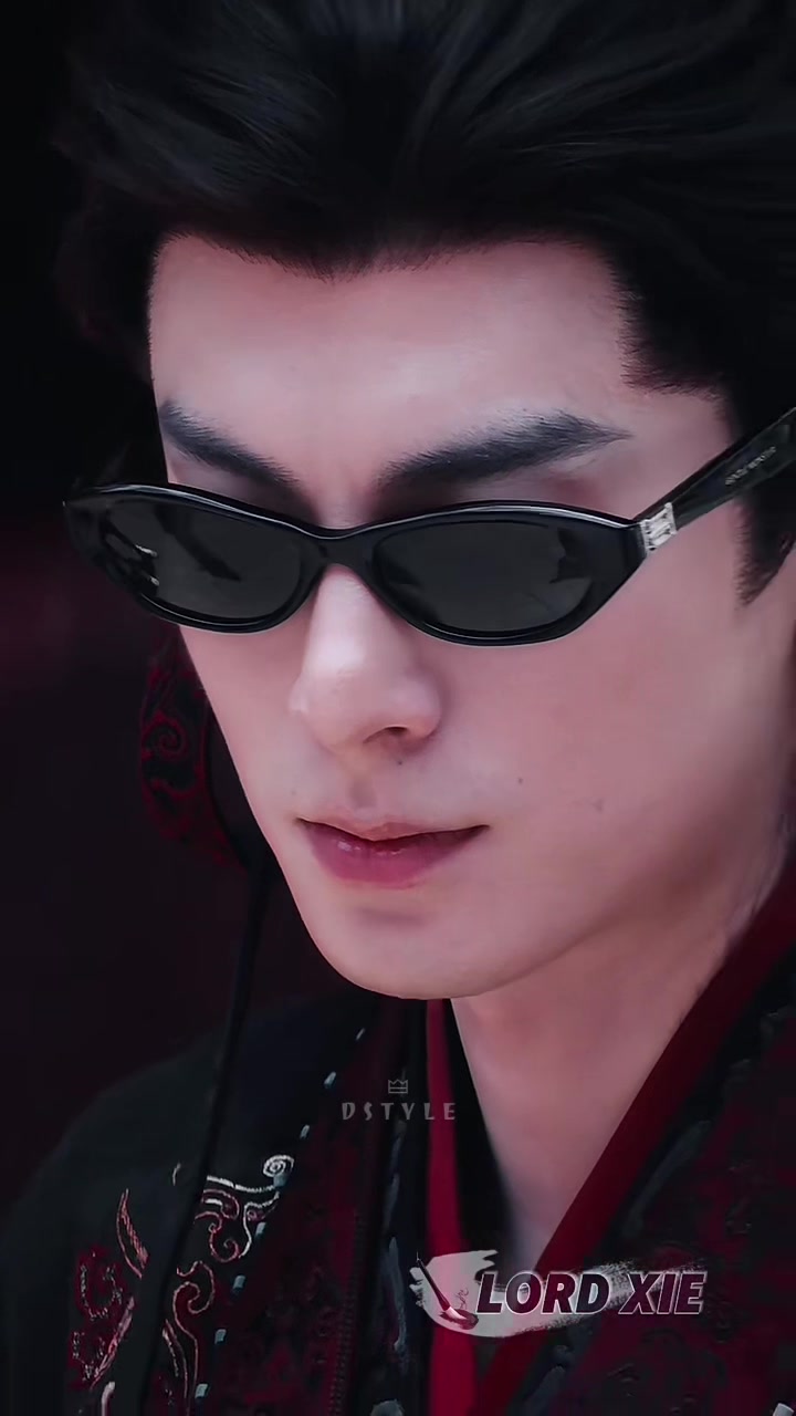 @𝕕𝕪𝕝𝕒𝕟𝕨𝕒𝕟𝕘王鶴棣