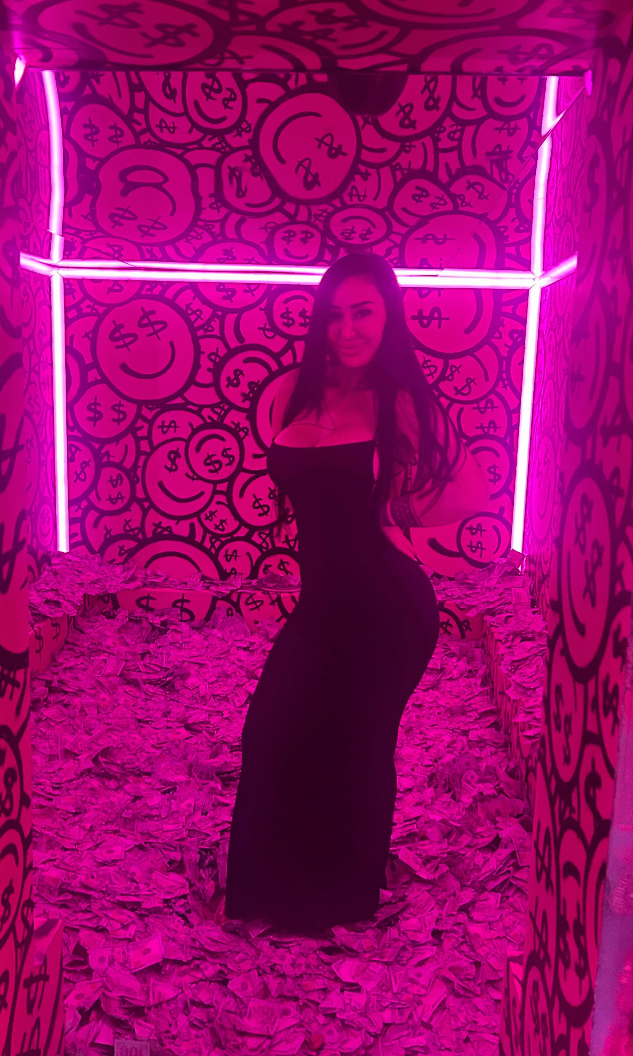 @Eva🇦🇱