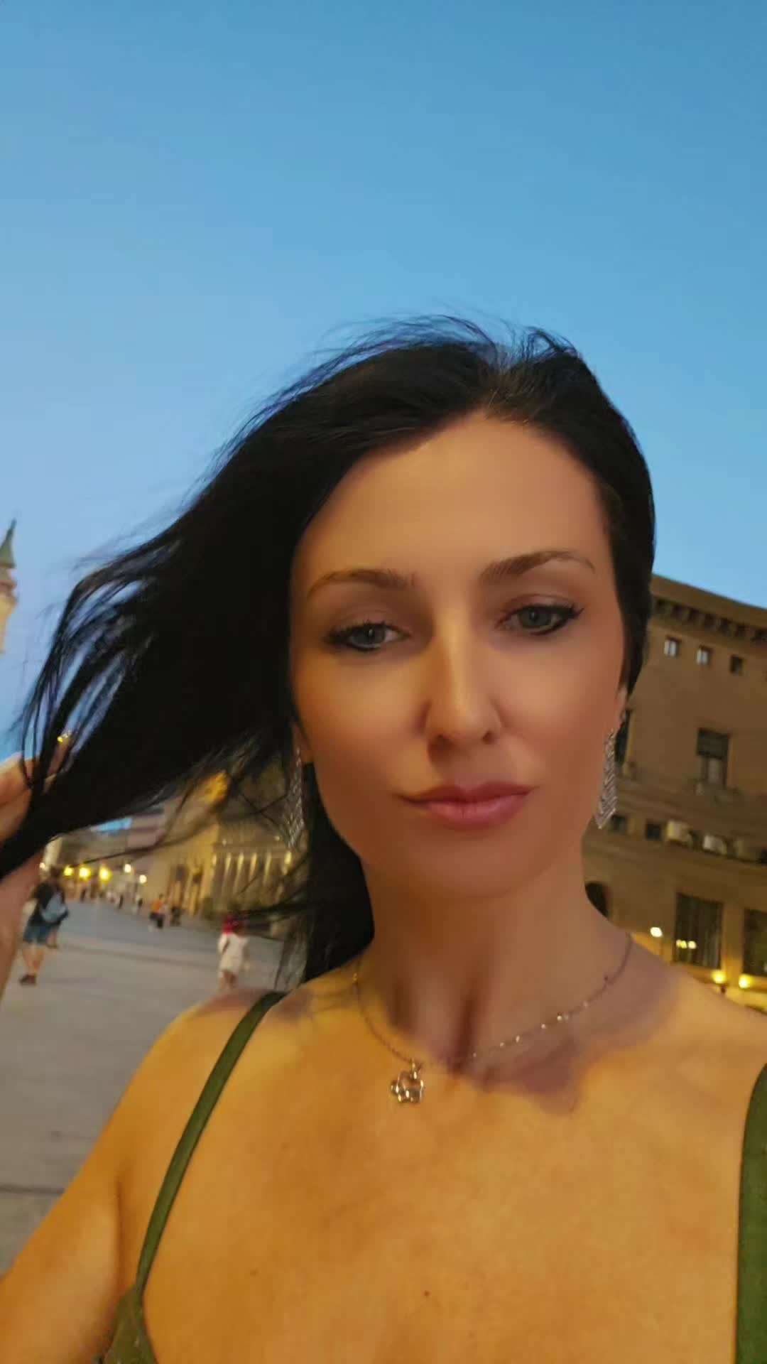 @Elena🤍🖤