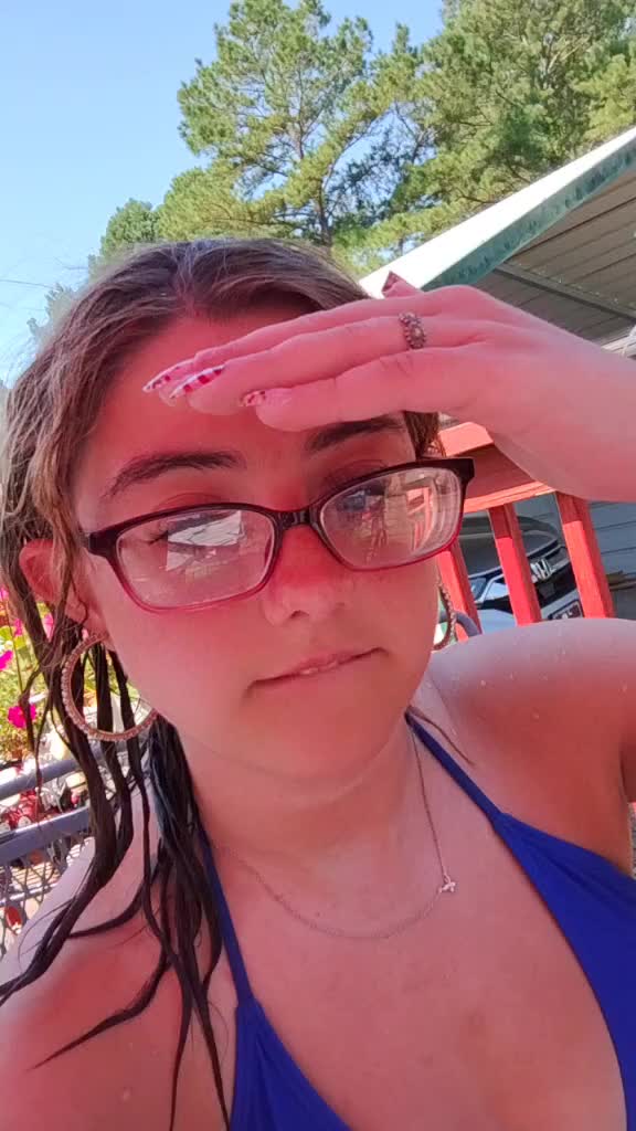@haileyhelms21