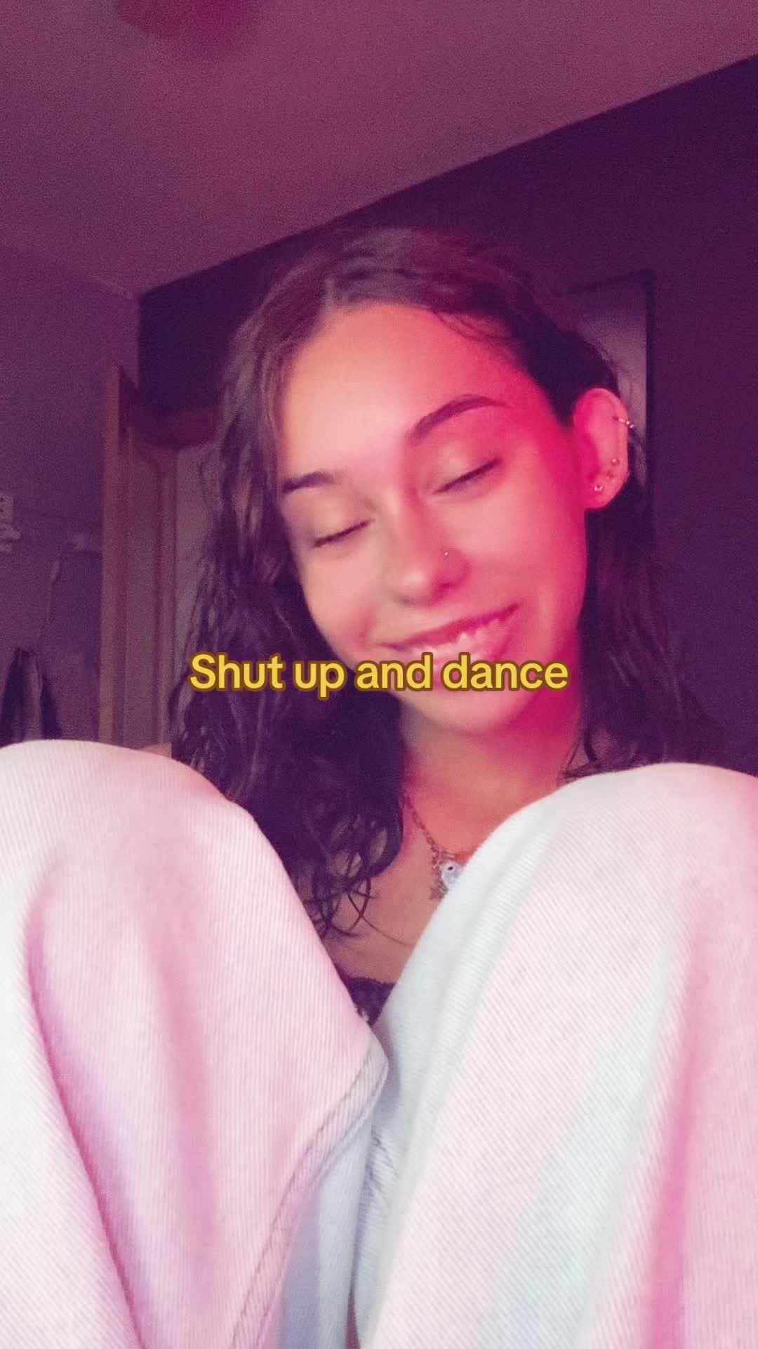@Angela 🧸