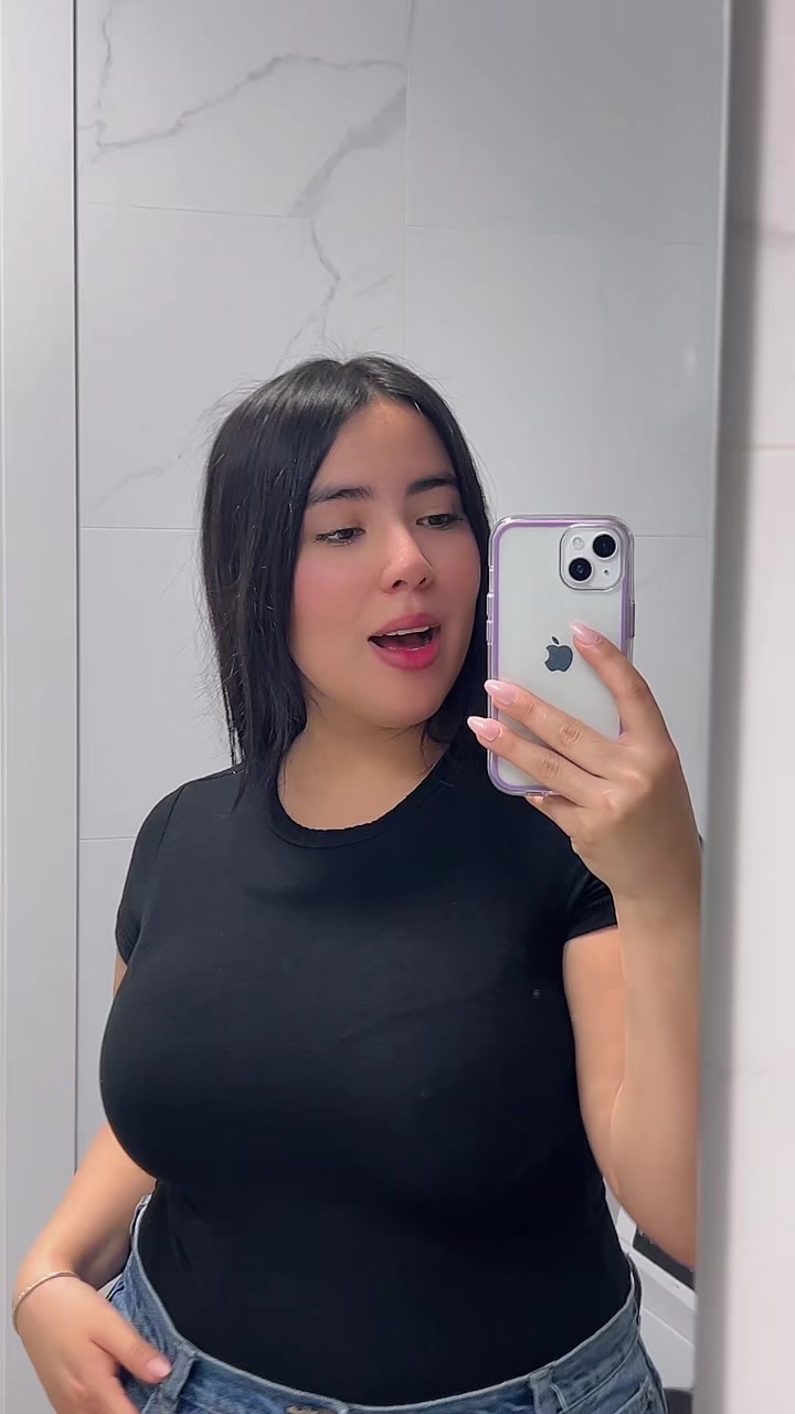 @𝐀𝐥𝐞𝐱𝐚𝐧𝐝𝐫𝐚🧸