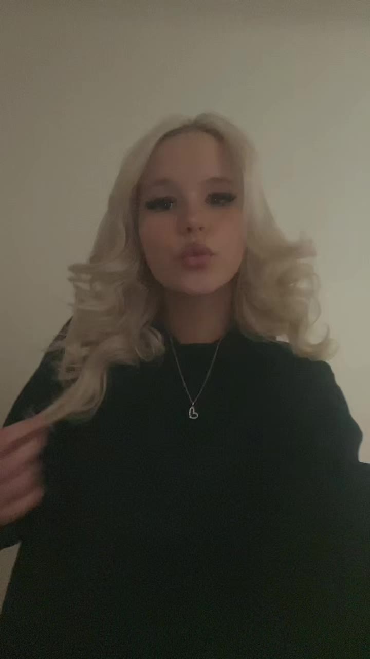 @𝓐𝓻𝔀𝓮𝓷 𝓟𝓪𝓾𝓵𝓲𝓷𝓪❤️