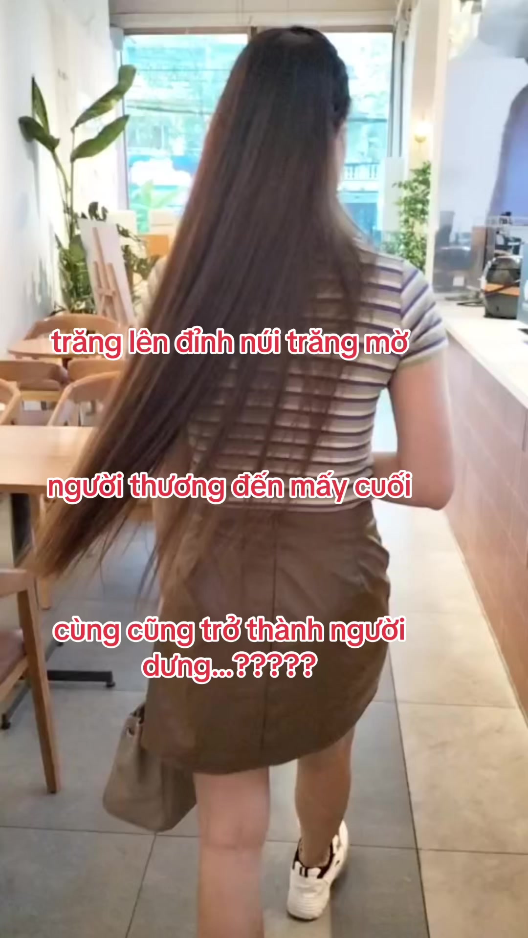 @G&aacute;i &ecirc; sắc ế