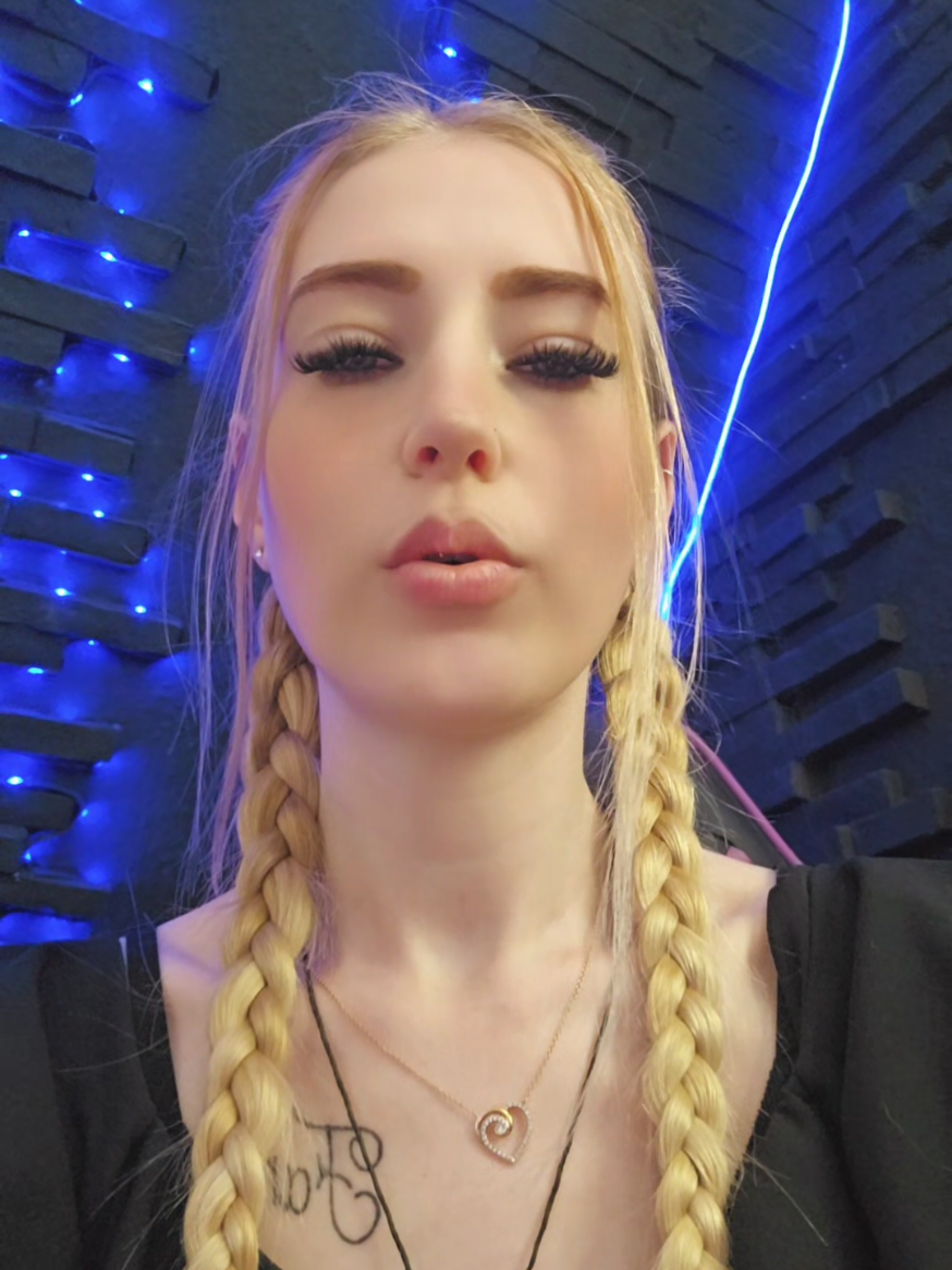 @💜👸🏼𝓘𝓼𝓵𝓸𝓿𝓮𝓶𝔂👸🏼💜