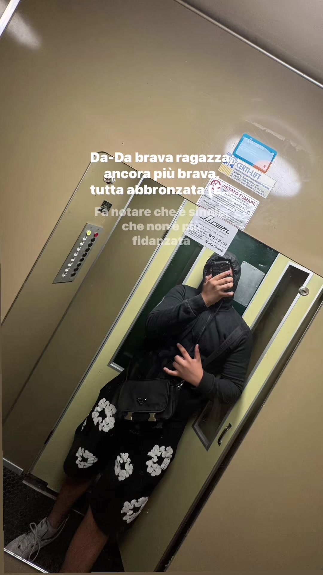 @karas2lazone