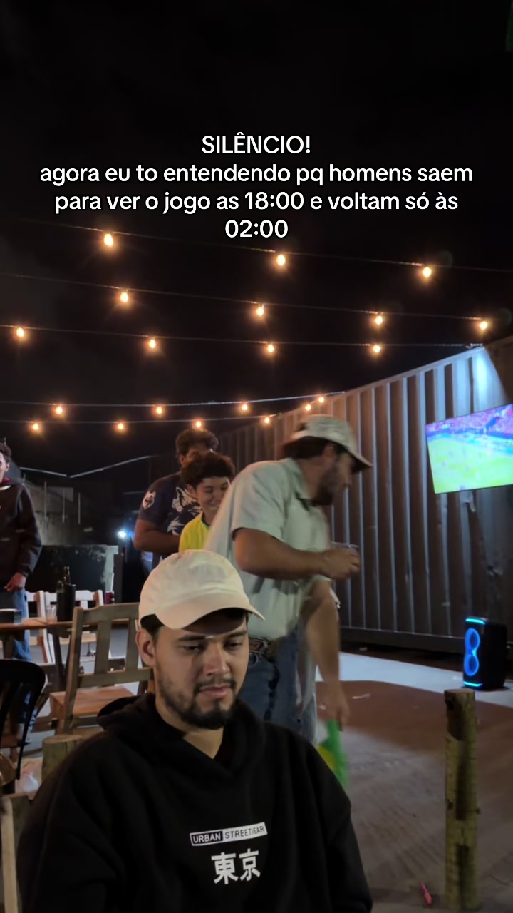 @Julia Ferraz