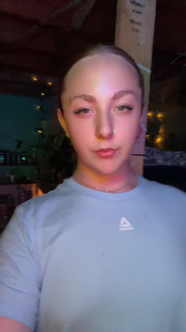 @Da-Queen😝🫰🦄