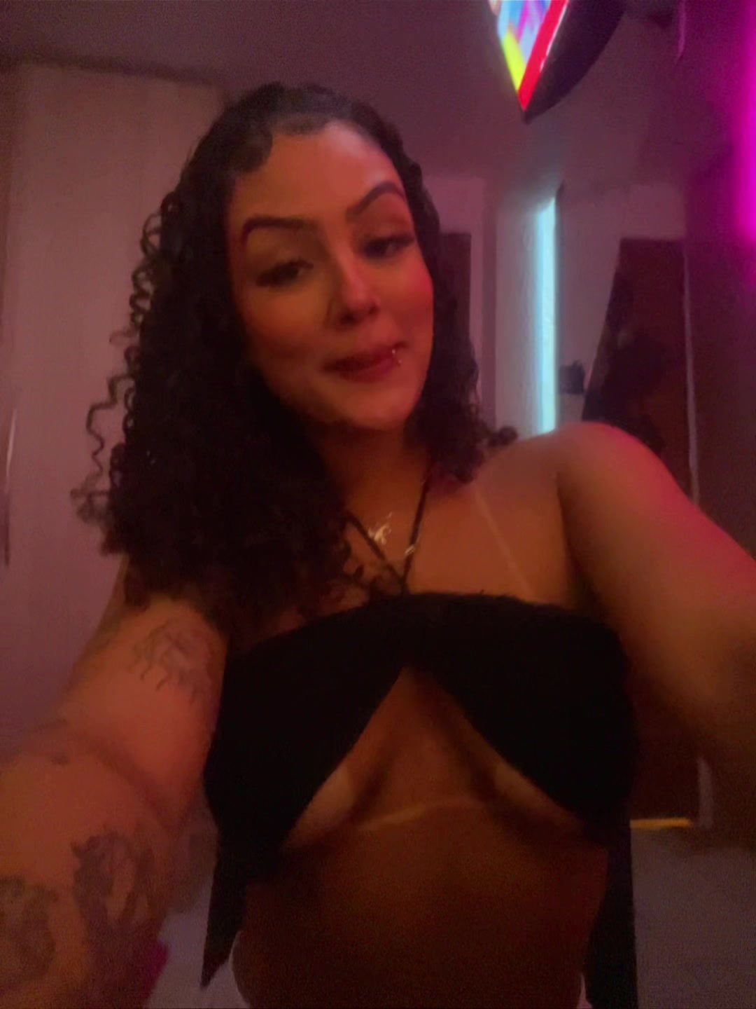 @Larykarinnezzk