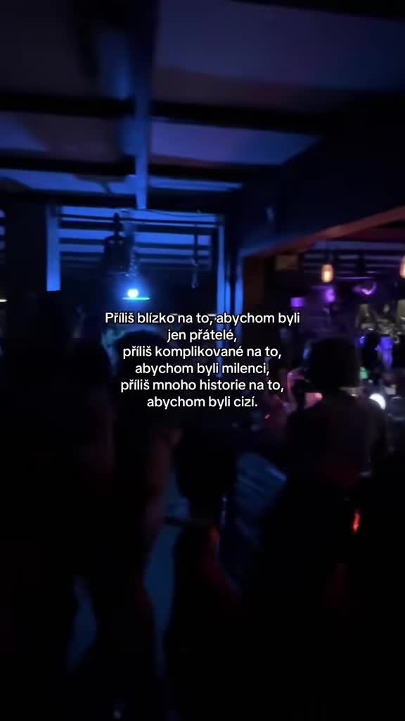 @ꓘB