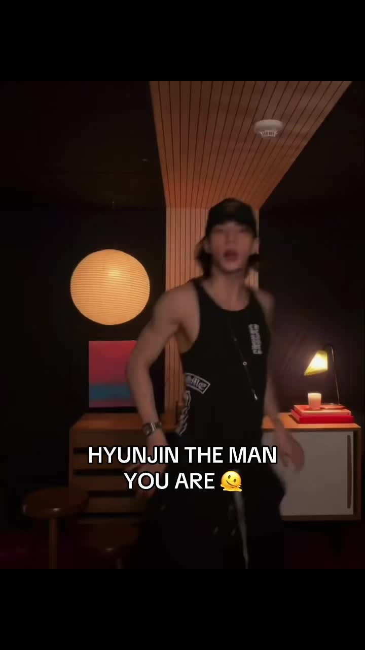 @︎