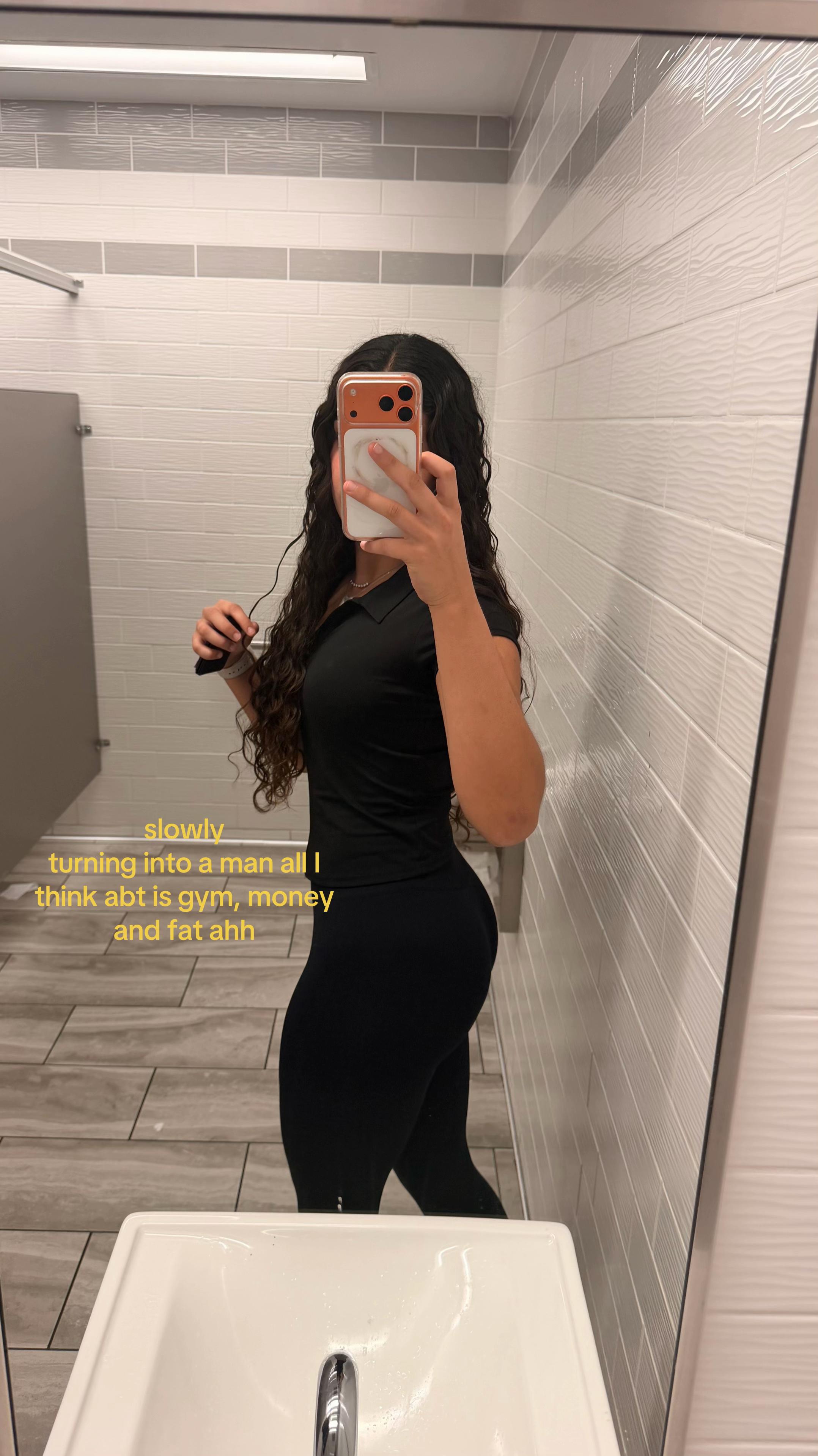 @marcelinda