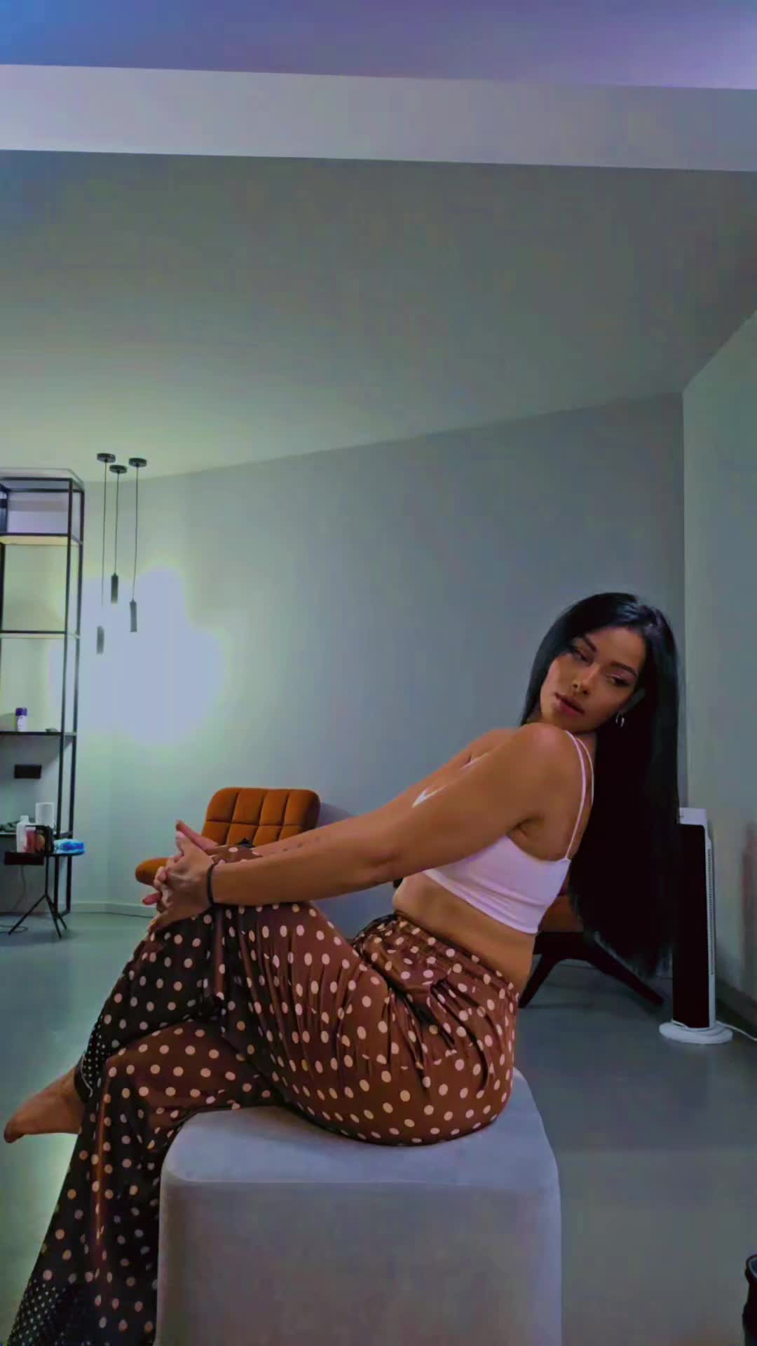 @Lavinia_Willson