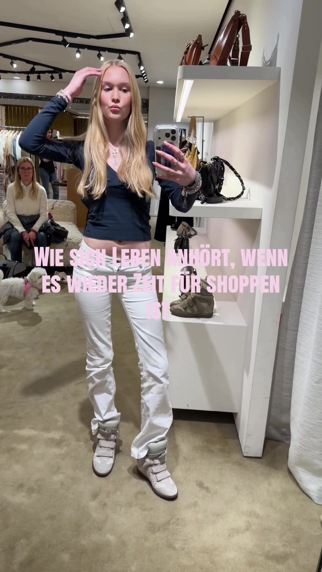 @𝐋𝐀𝐑𝐀