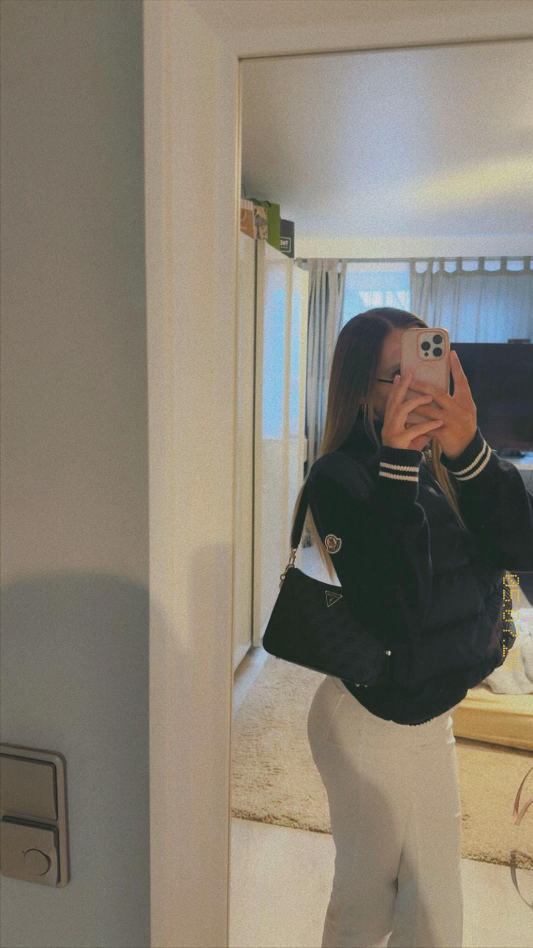 @Sandra🦋