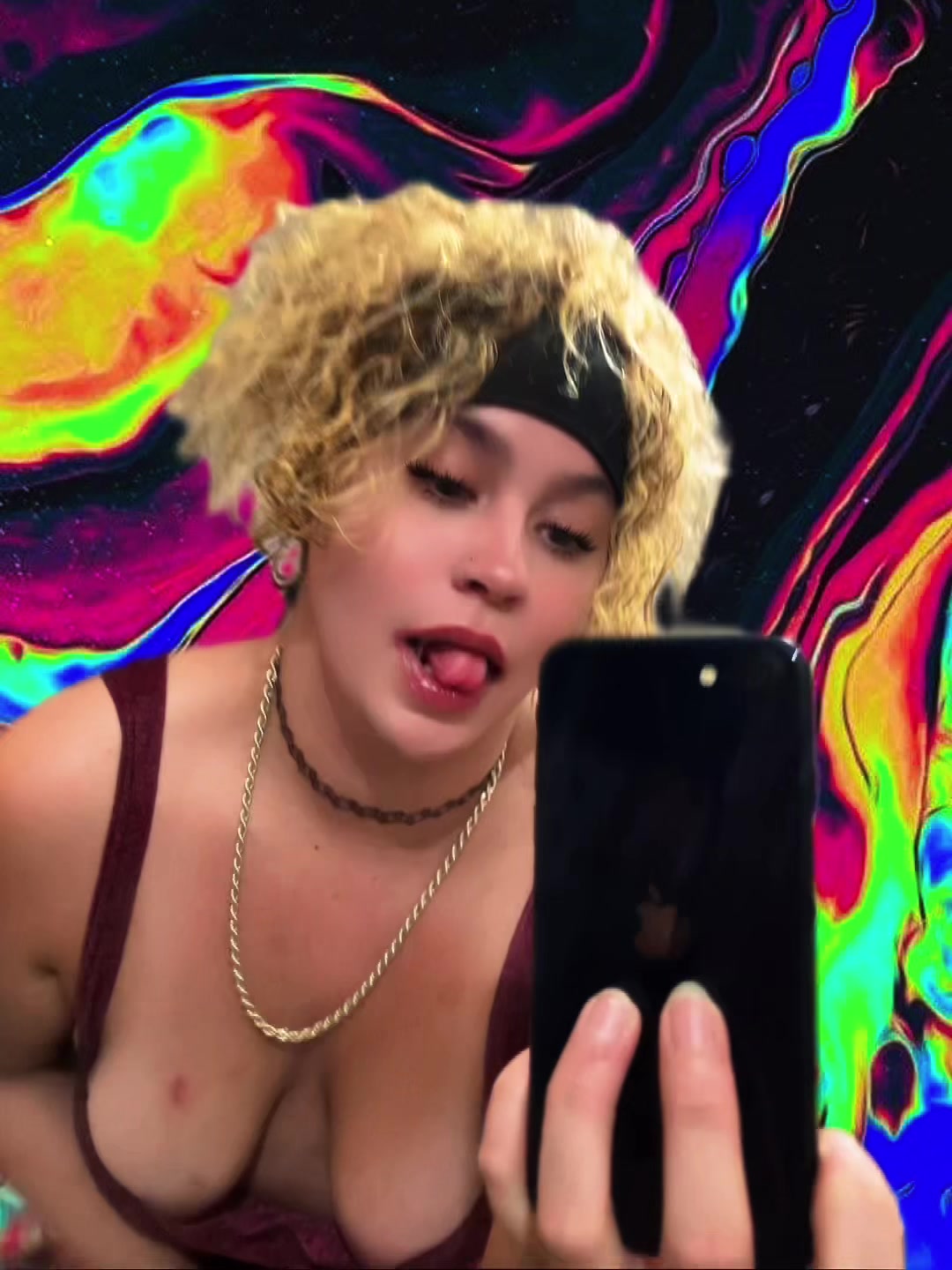 @Lookinass