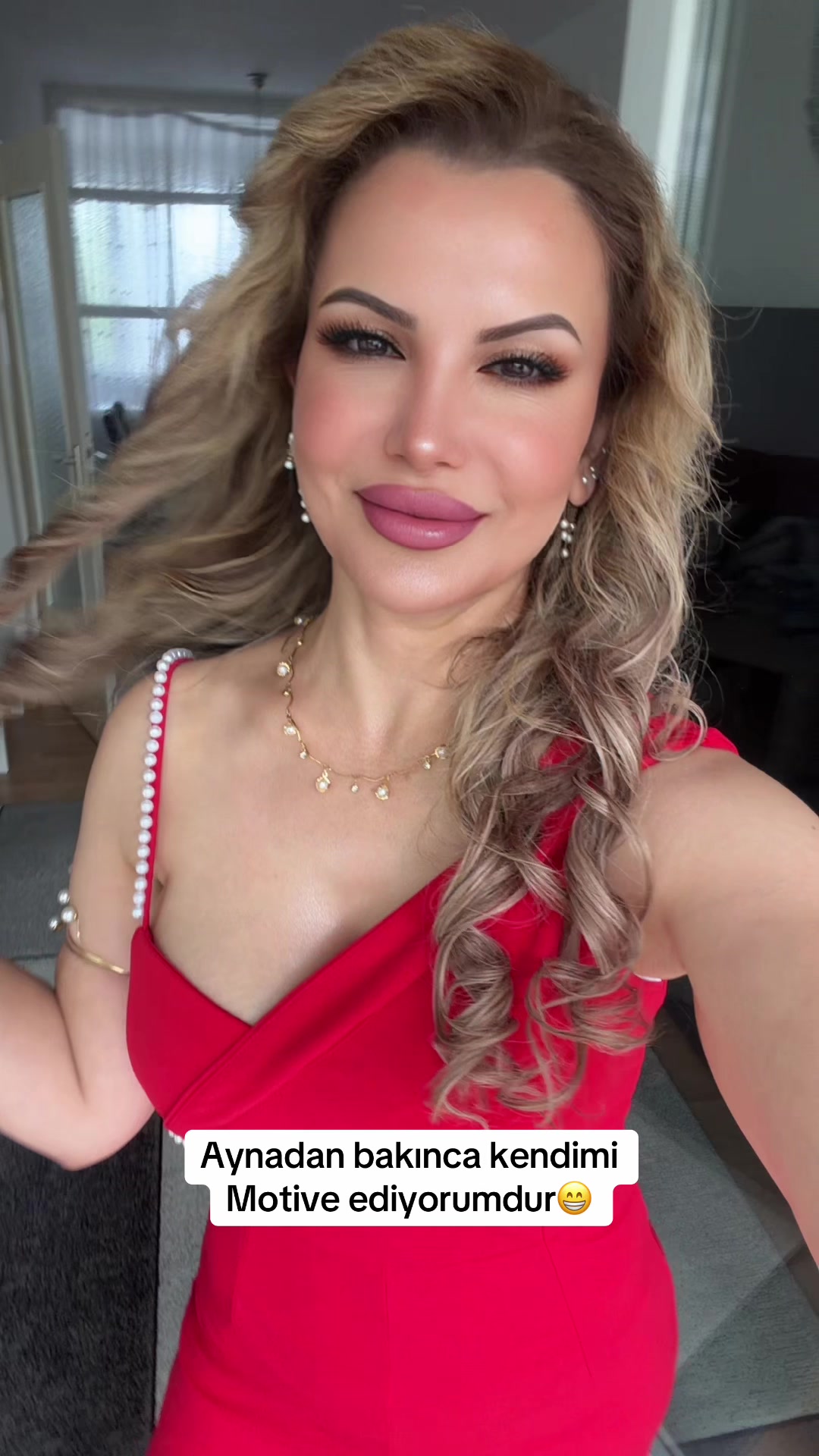 @Emoş💗