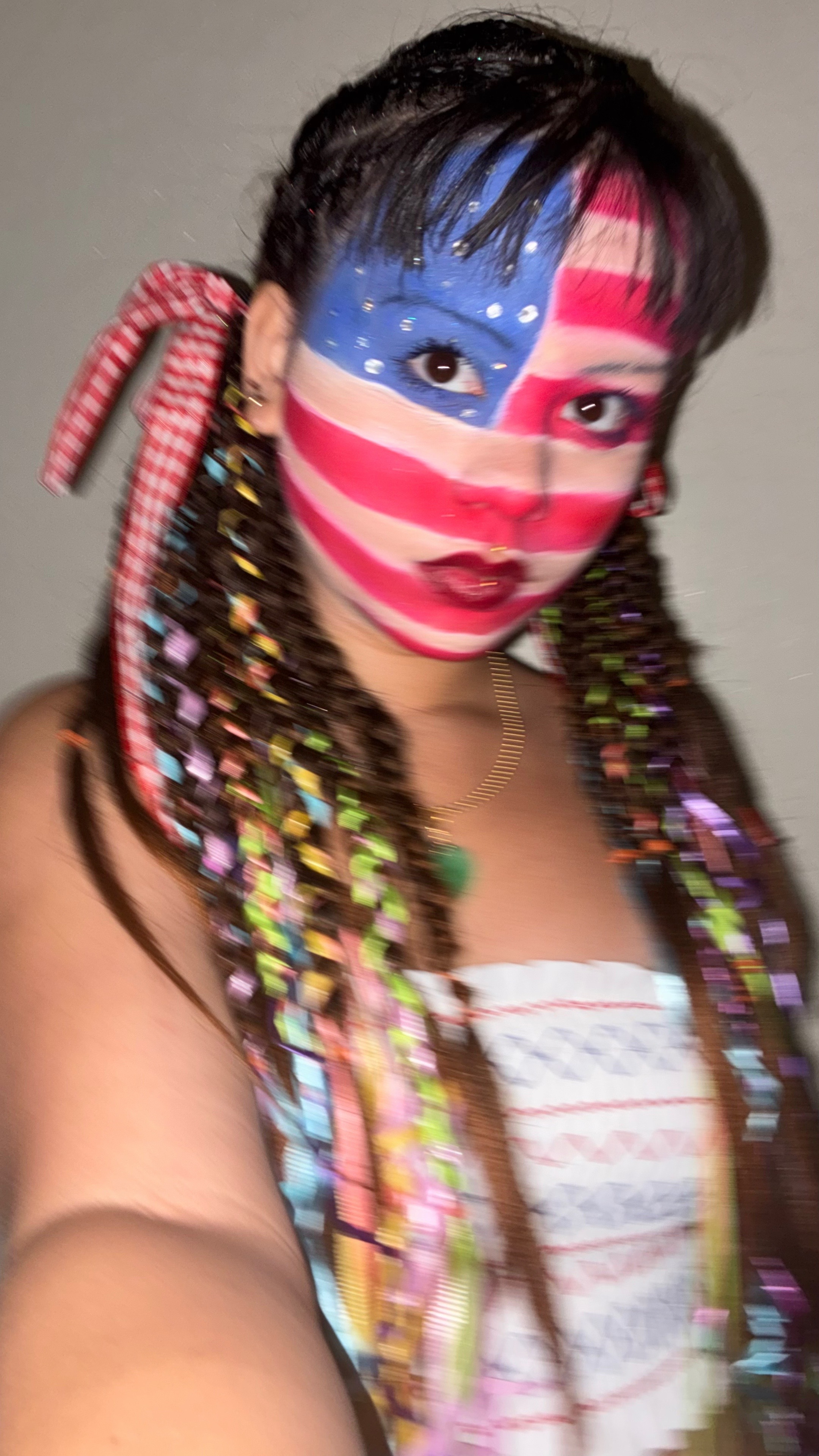@Evanika B