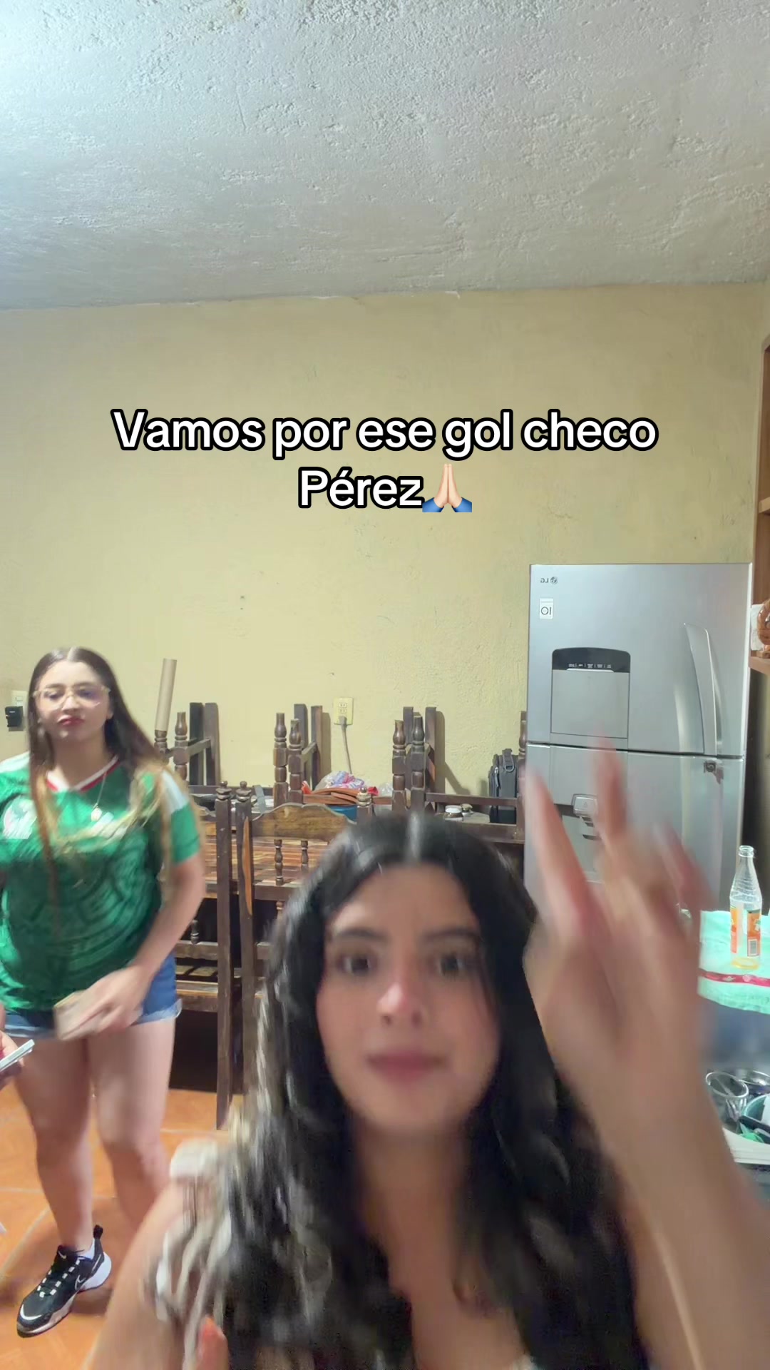 @liz_alvarez42