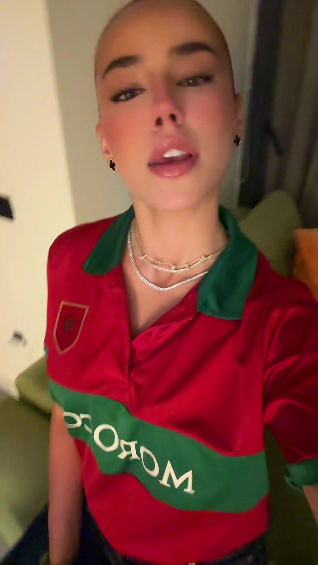 @nikolysh