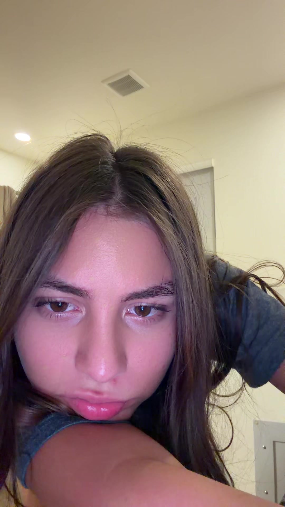 @minicaryn