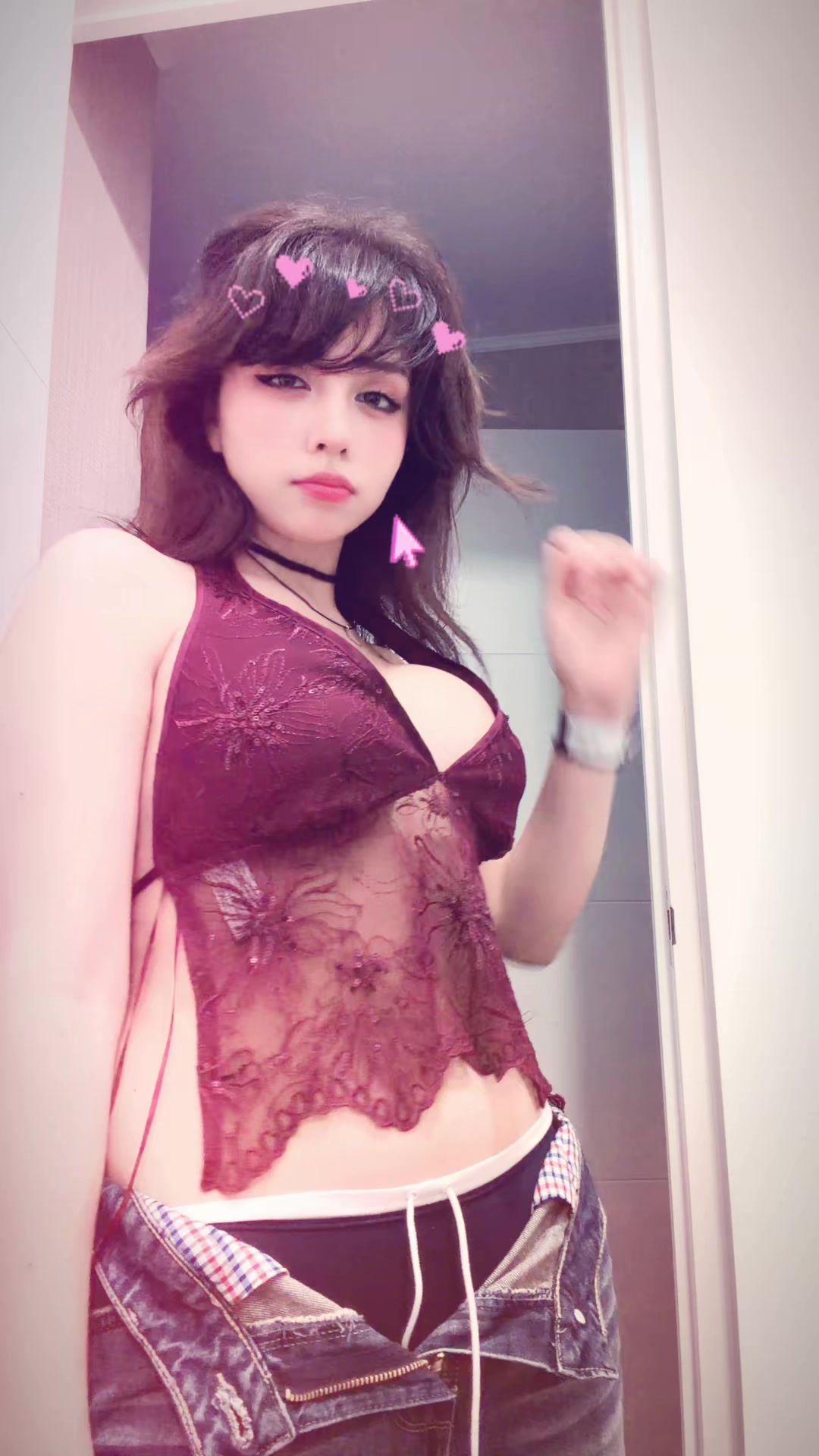 @RoxiCat7w7