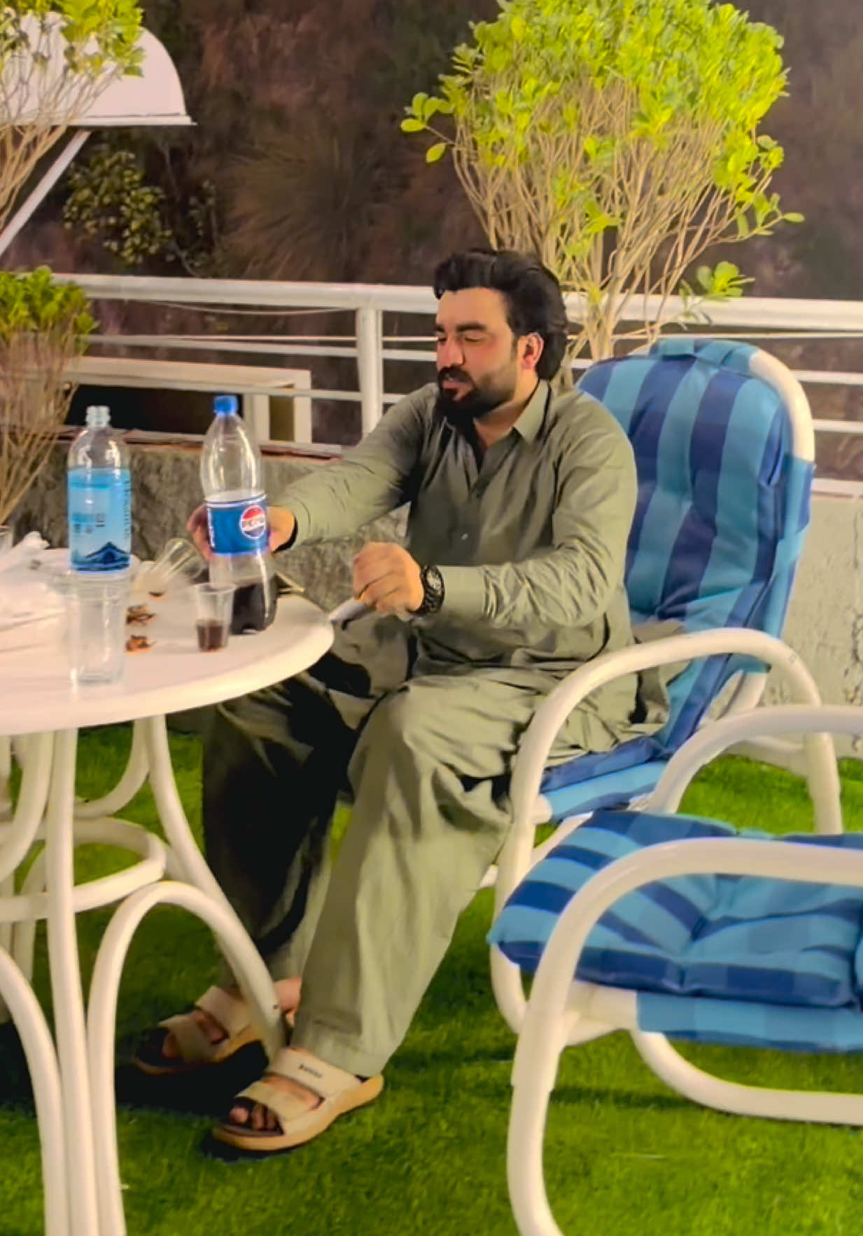 @Fawad Khan 🇬🇧