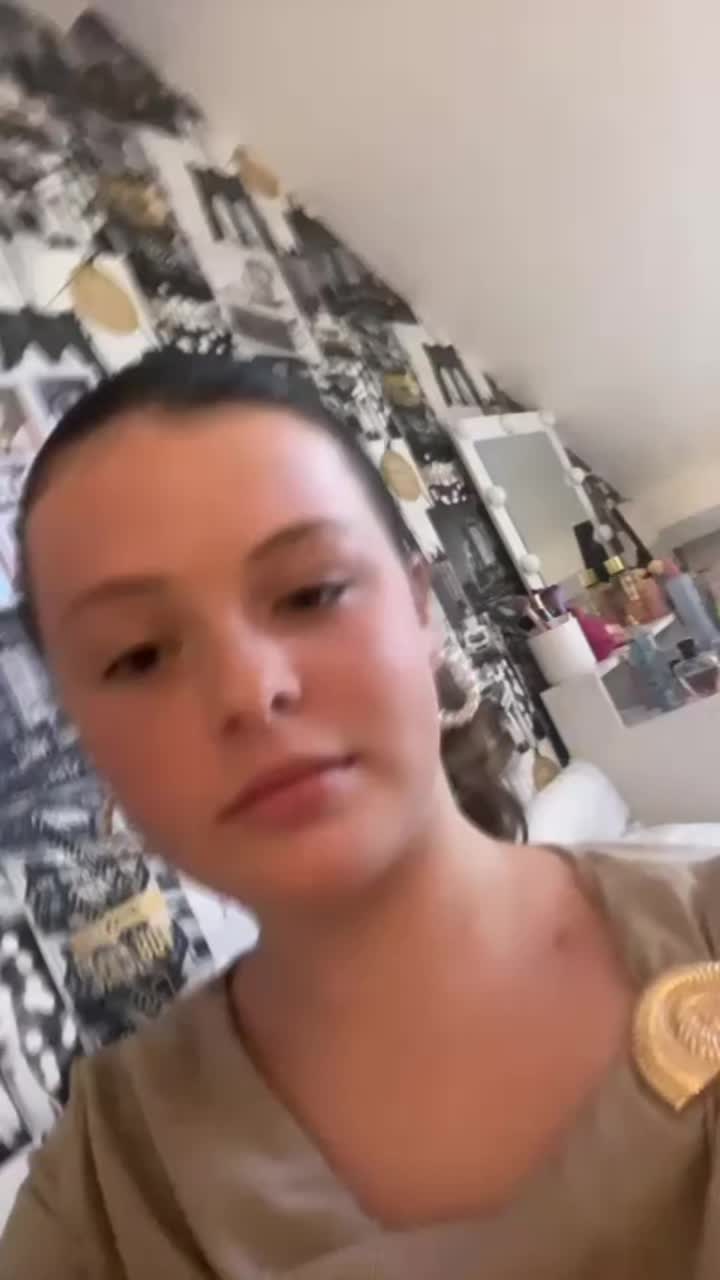 @vip&egrave;re 🙈