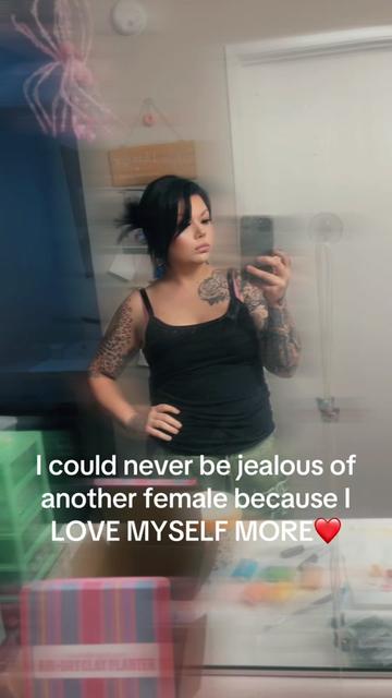 @SpicyyMama