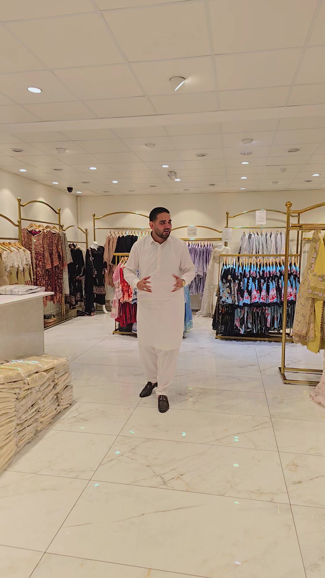 @ELEGANT BRANDS FARID