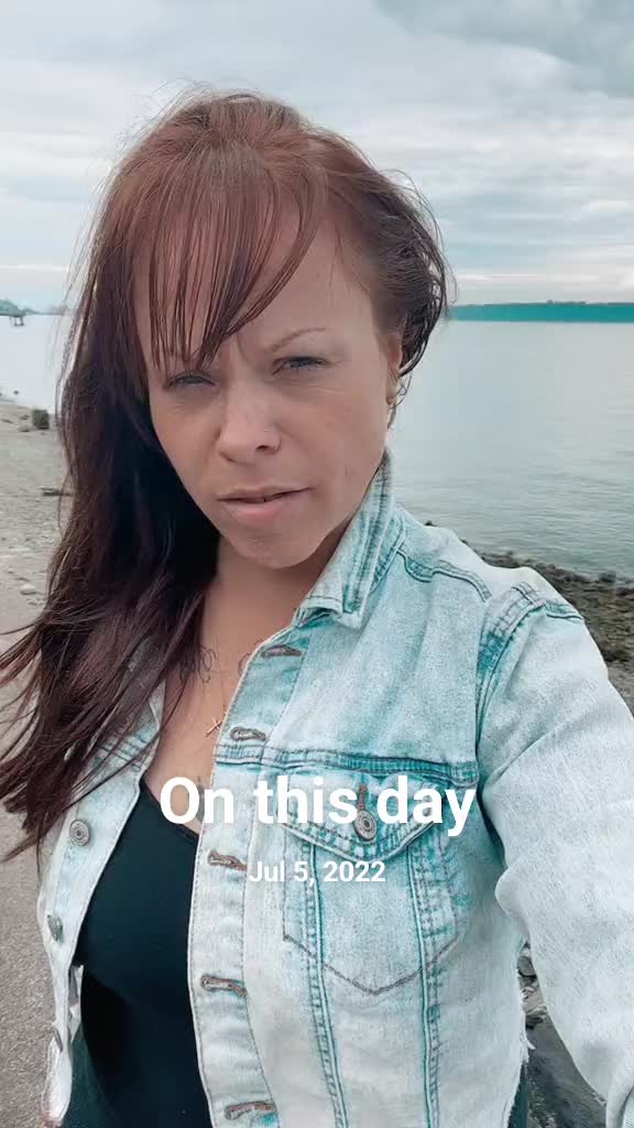 @Mimi 🎵🫶🏻💜