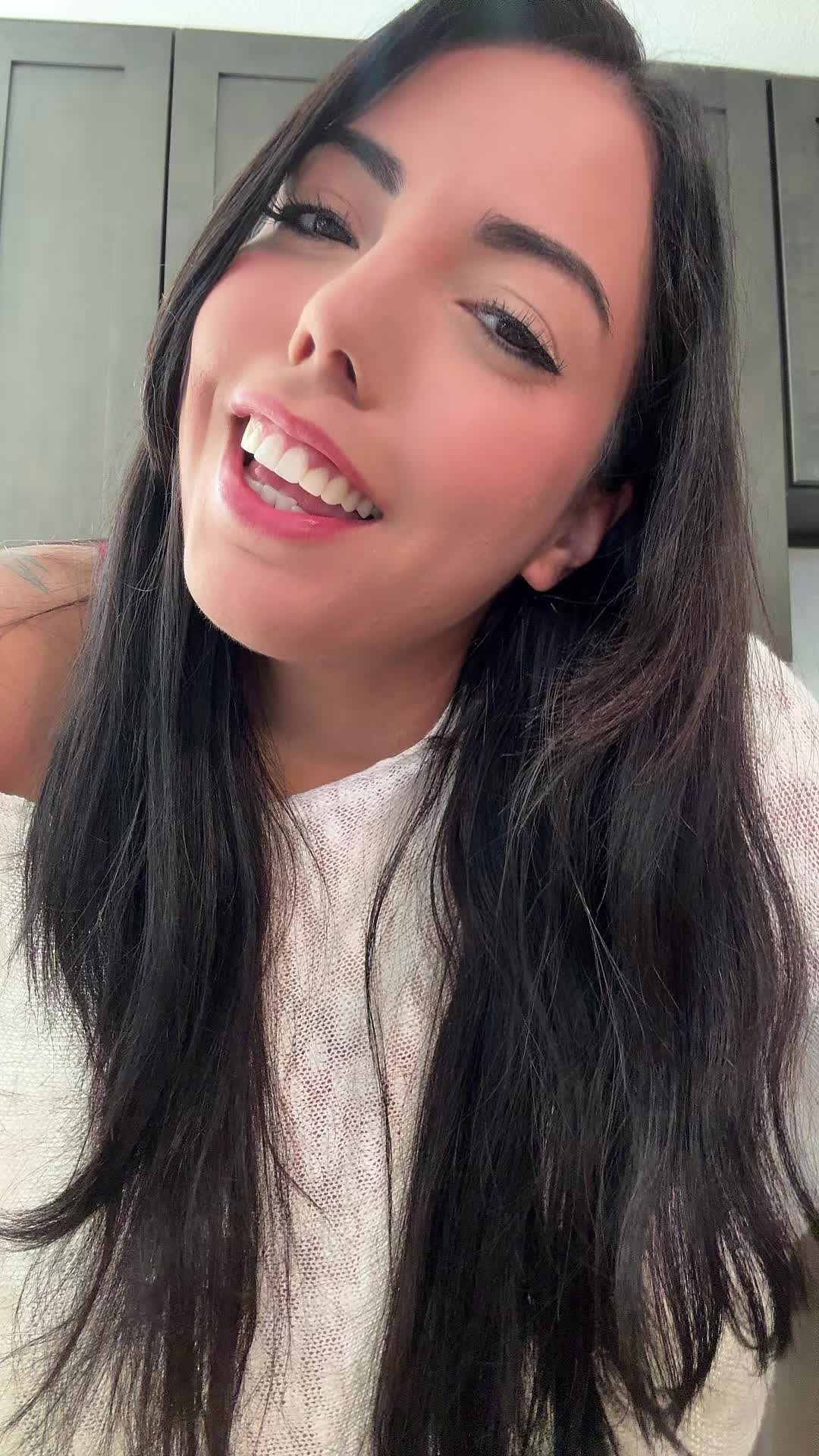 @rachelriversx_