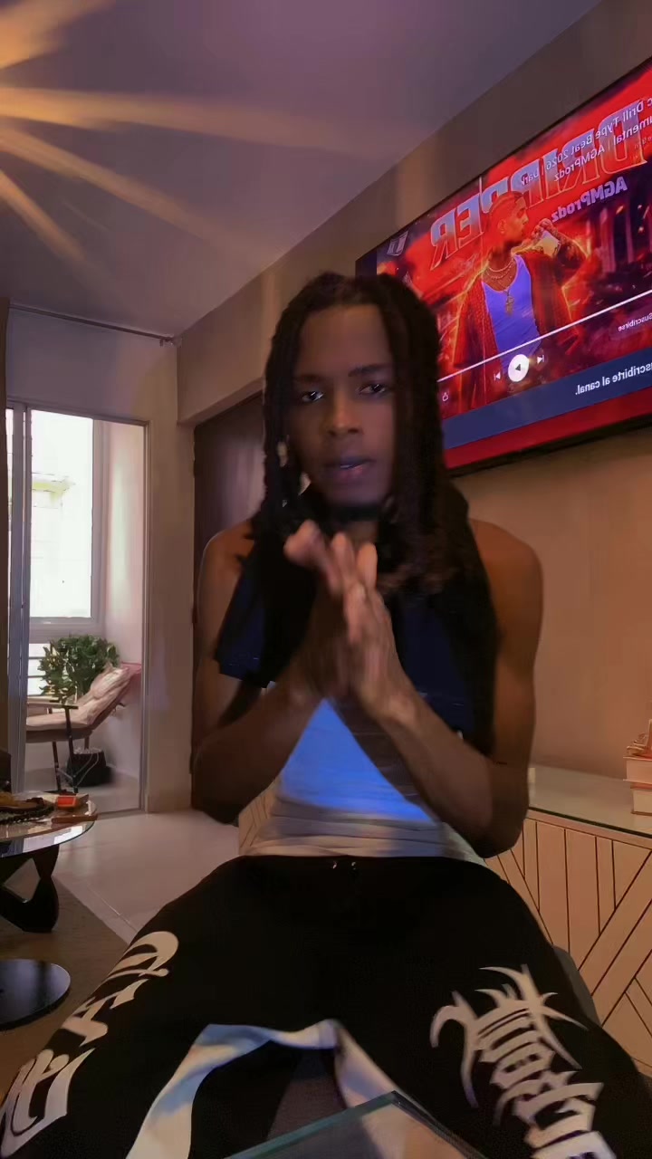 @𝐏𝐞𝐭𝐞𝐫 𝐥𝐞 𝐒𝐚𝐠𝐞🦁
