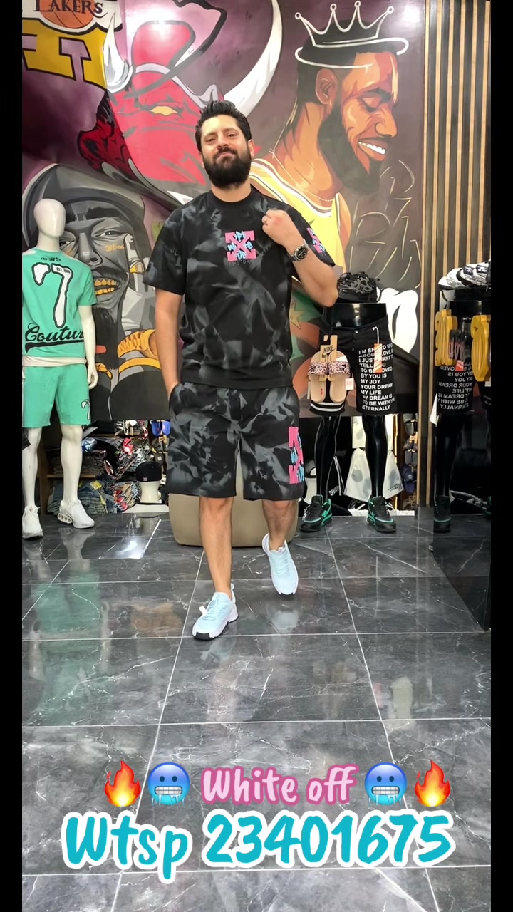 @Boutique B13