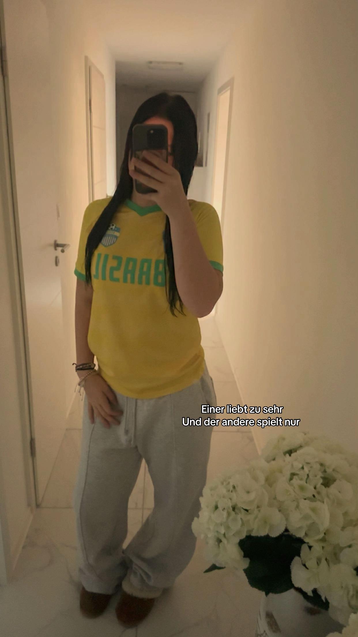 @𝑽𝒊𝒐𝒍𝒆𝒕𝒕𝒂 💋