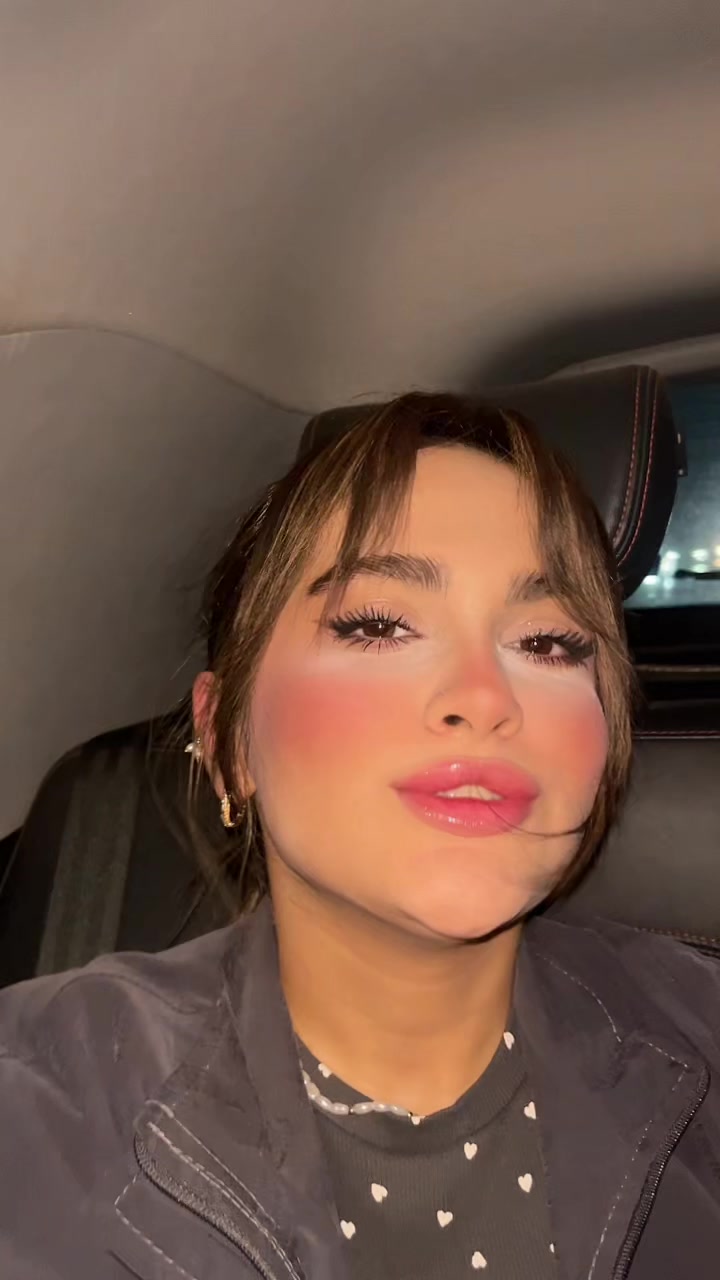 @smakamrn