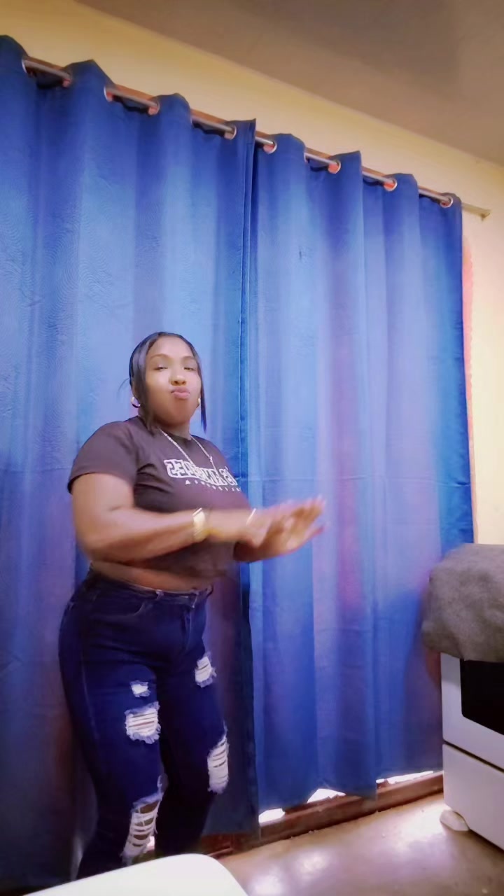 @Amanda Essequibo coast girl