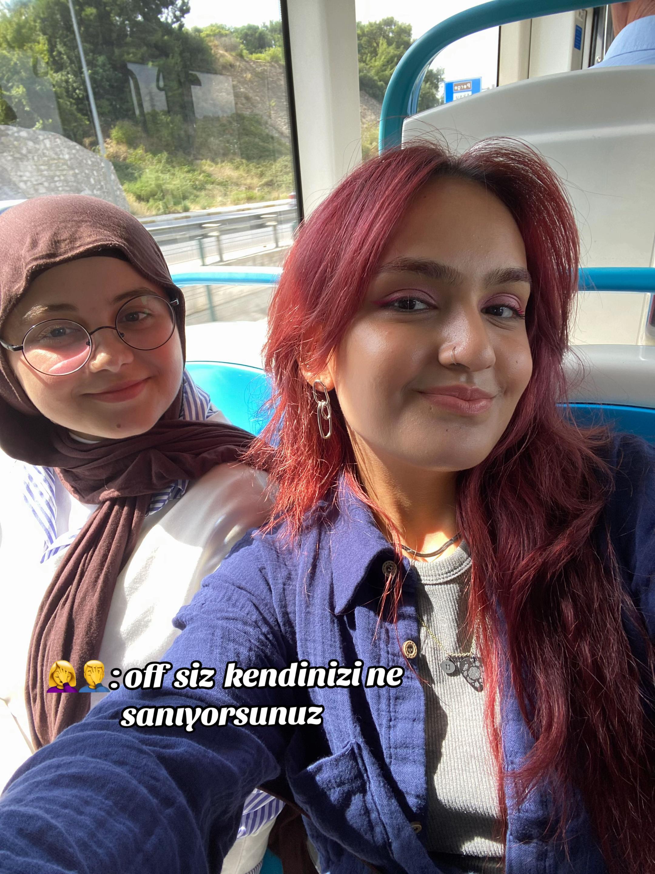 @Nazlı Yıldız