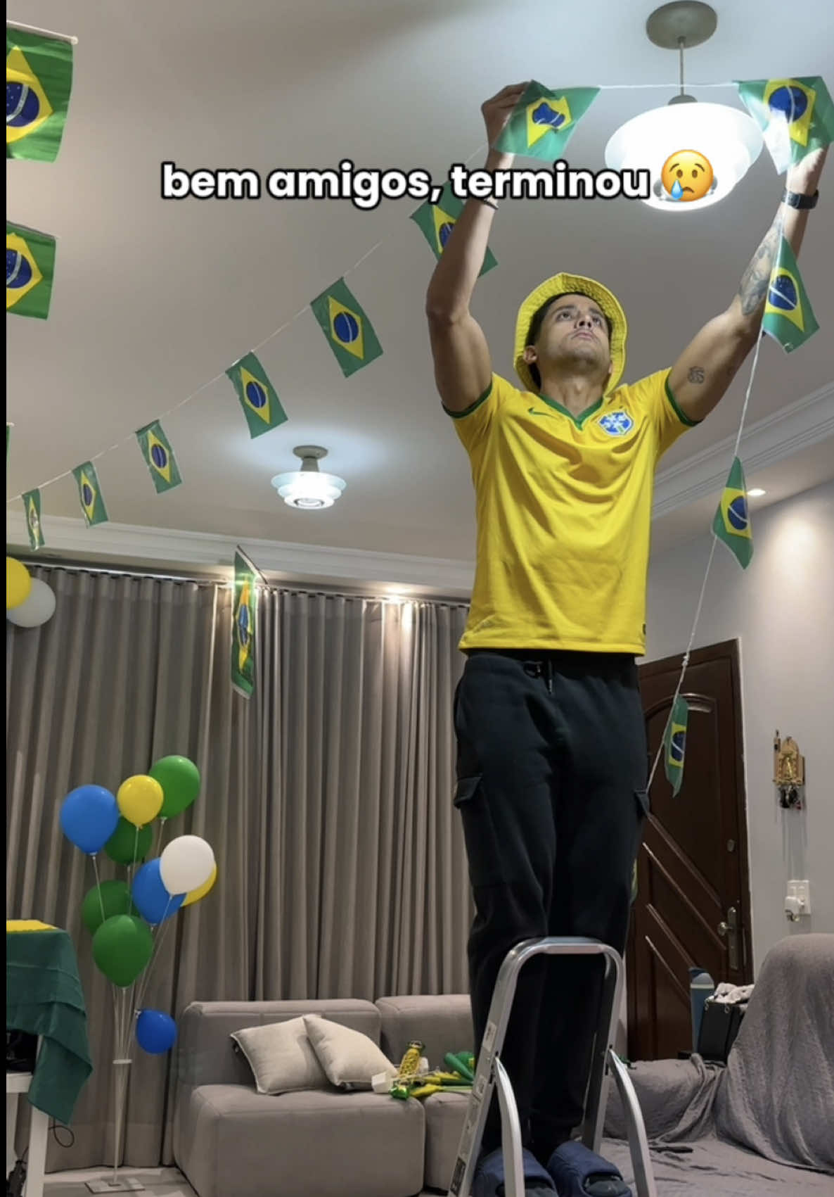 @Cauê Zarzour