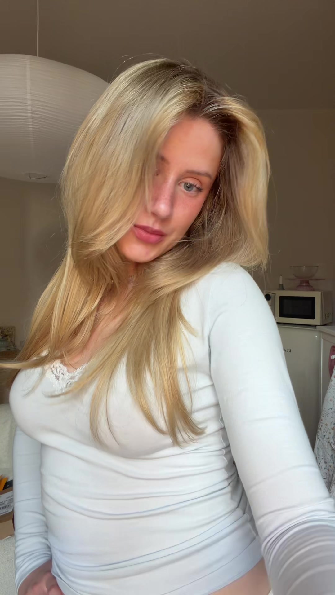 @Merle | Petite Bombshell