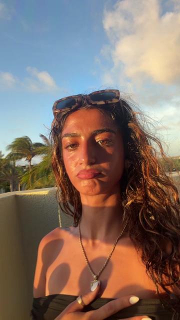 @Eva