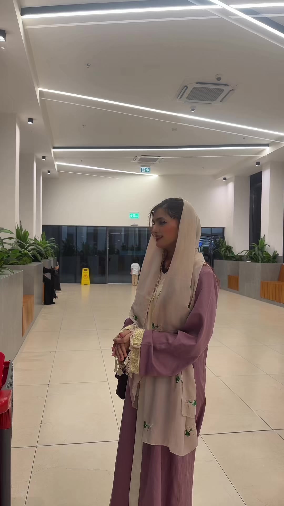 @Mehreen_Sultana_Akbar