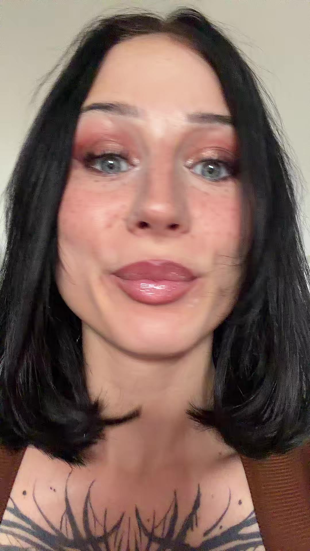 @antoinette_noir