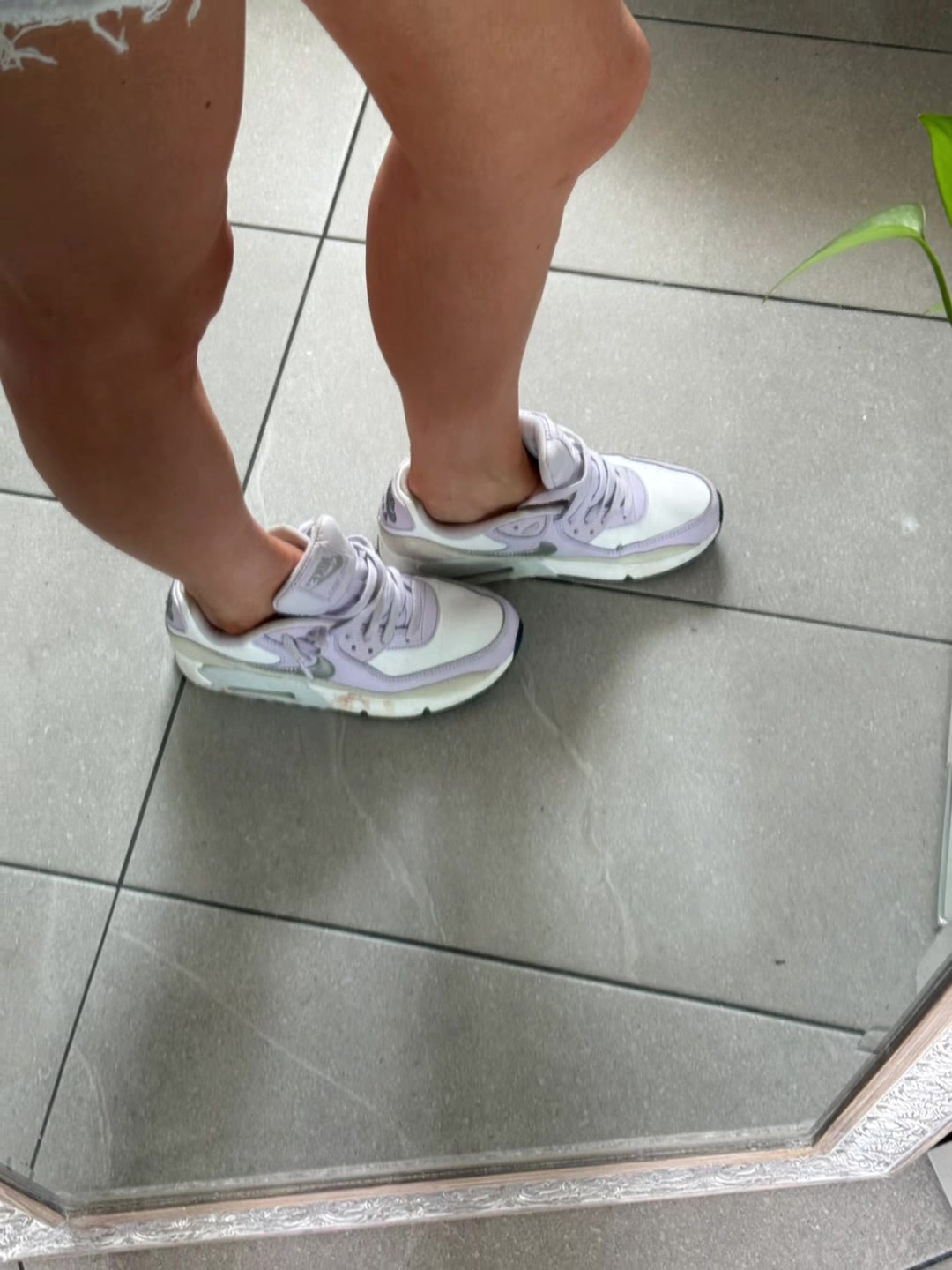 @Sneaker Goddess