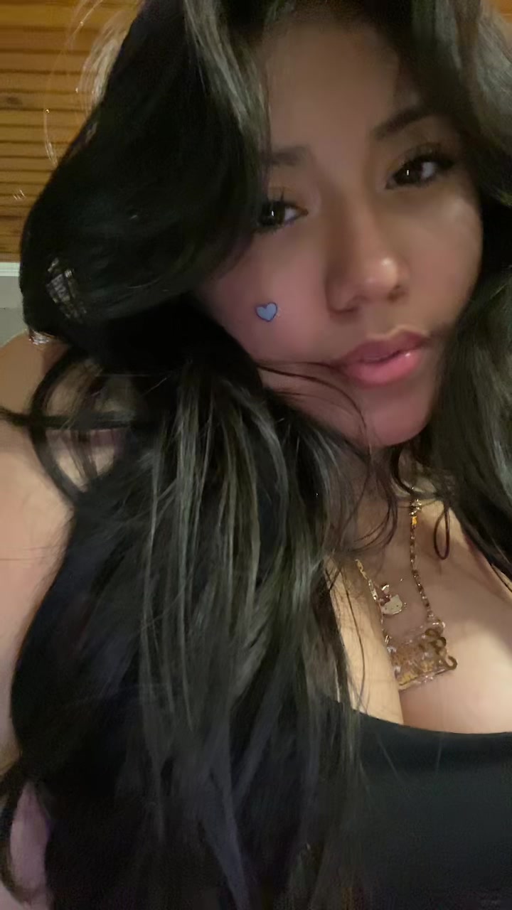 @✧*̥˚ Emely *̥˚✧