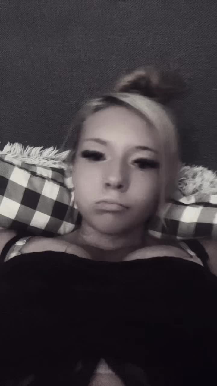 @Hejhoppgummisnopp🫰