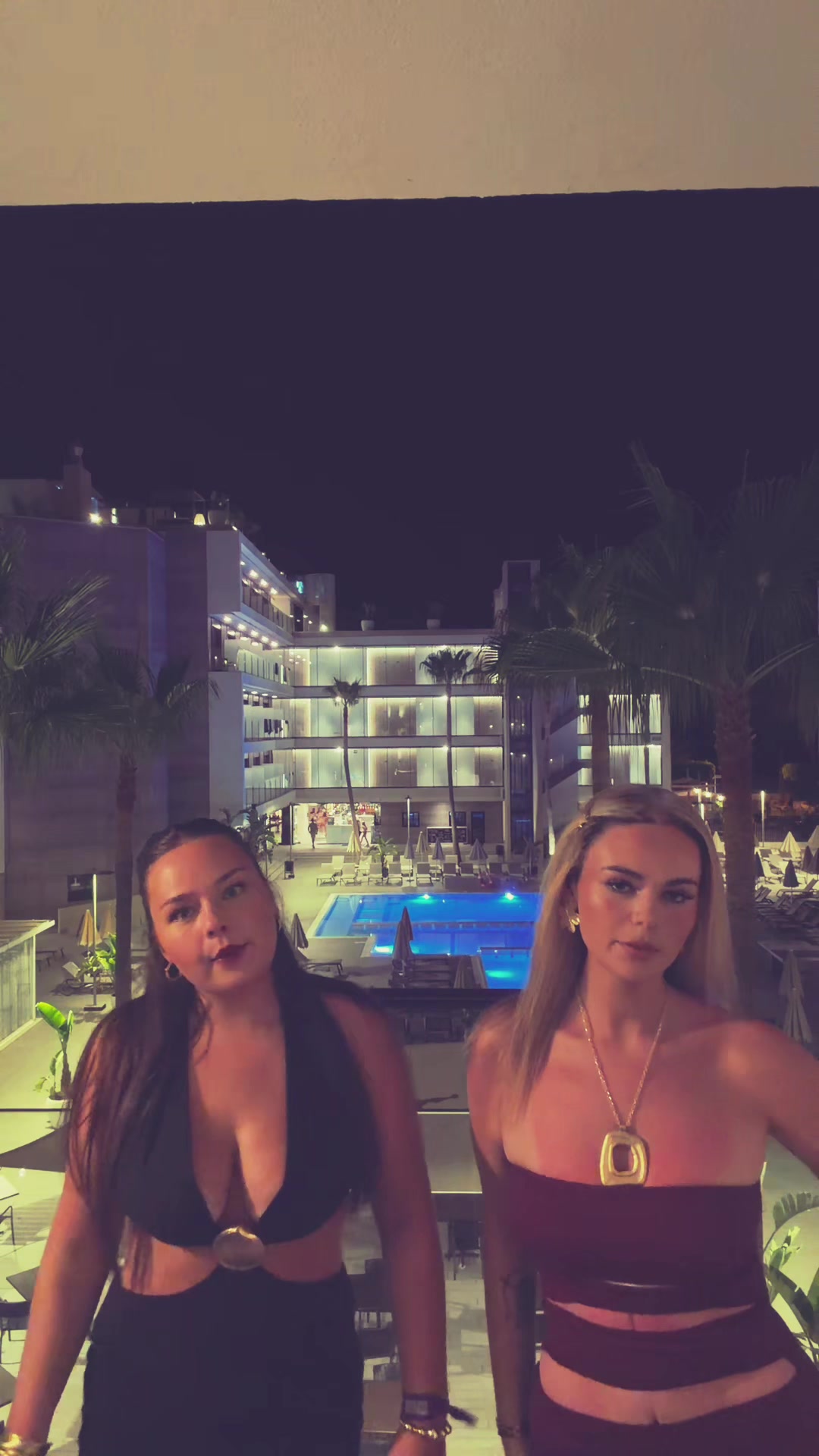 @ava
